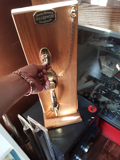 Locksmith «Heloh Locksmith», reviews and photos, 515 Redondo Ave, Long Beach, CA 90804, USA