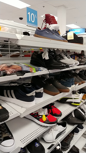 Clothing Store «Ross Dress for Less», reviews and photos, 18520 33rd Ave W, Lynnwood, WA 98037, USA