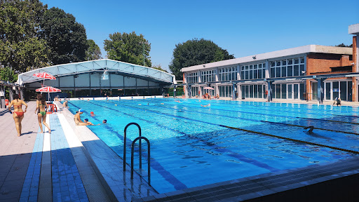 Gyms with swimming pool Milan