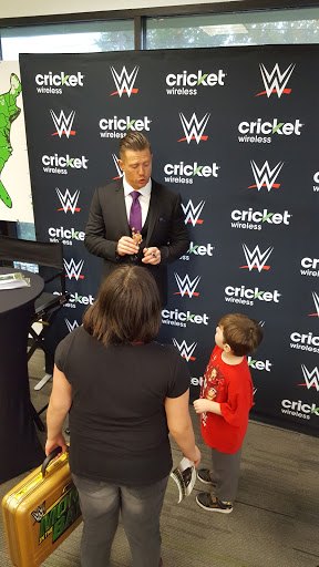 Cell Phone Store «Cricket Wireless», reviews and photos, 11398 SE 82nd Ave #802, Happy Valley, OR 97086, USA