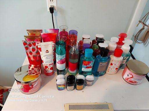 Beauty Supply Store «Bath & Body Works», reviews and photos, 2005 Veterans Blvd, Dublin, GA 31021, USA