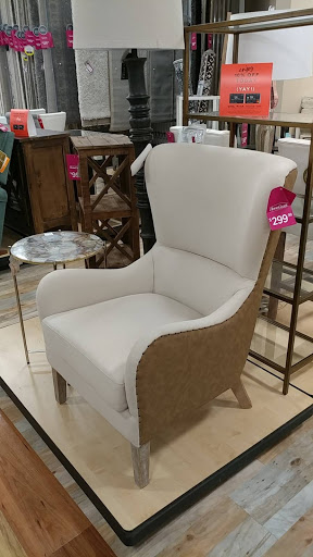 Home Goods Store «HomeGoods», reviews and photos, 7350 NE Butler St, Hillsboro, OR 97124, USA