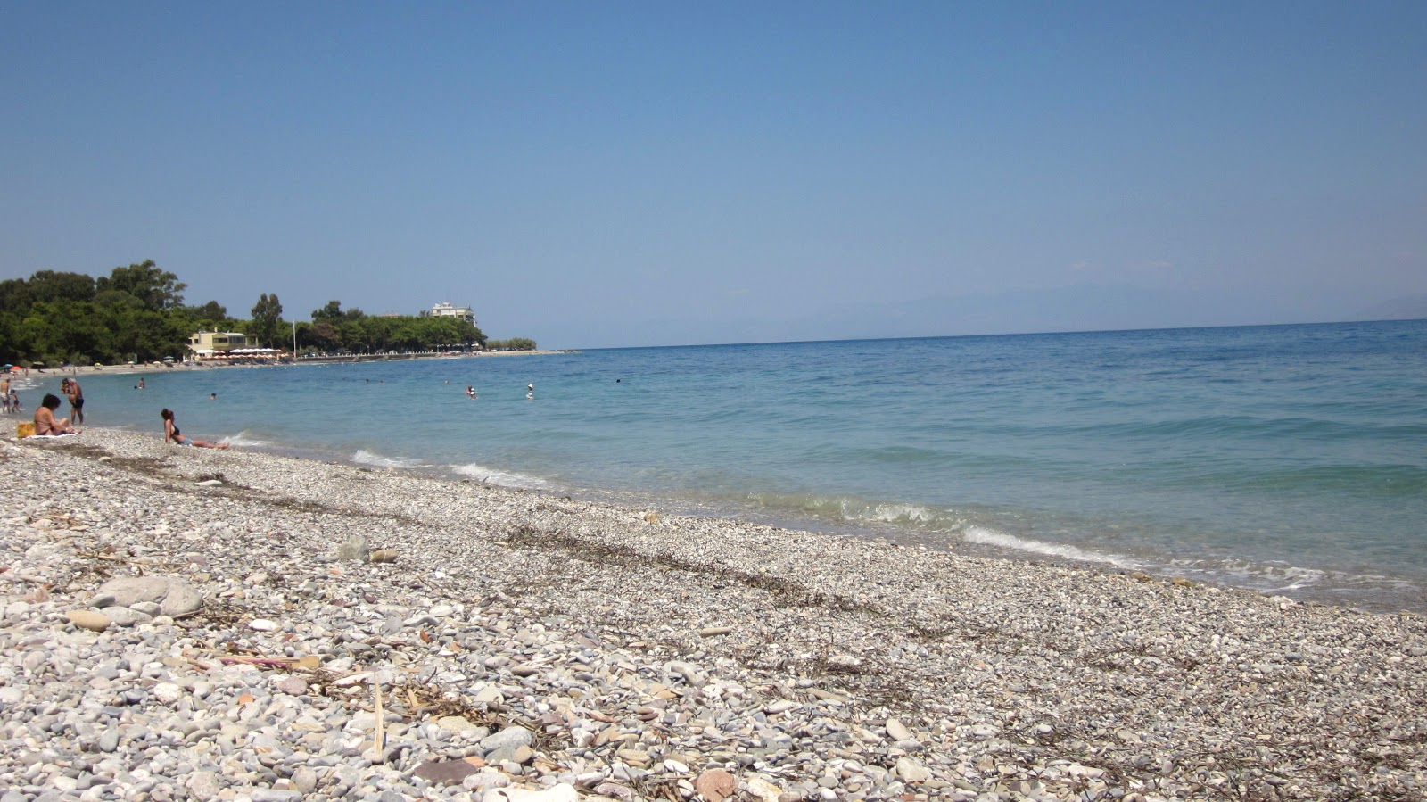 Photo de Pefkias beach - recommandé pour les voyageurs en famille avec des enfants