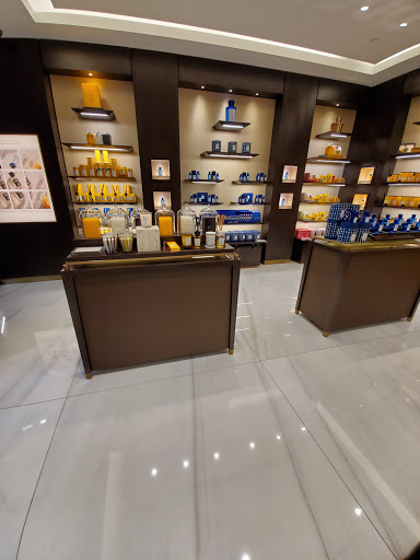 Perfume Store «Acqua di Parma», reviews and photos, 701 S Miami Ave, Miami, FL 33130, USA