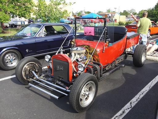 Auto Parts Store «Pep Boys Auto Parts & Service», reviews and photos, 222 S West End Blvd, Quakertown, PA 18951, USA