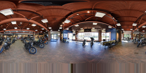 Harley-Davidson Dealer «LaCrosse Area Harley-Davidson», reviews and photos, 1116 Oak Forest Dr, Onalaska, WI 54650, USA