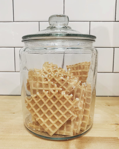 Ice Cream Shop «Zingers Homemade Ice Cream», reviews and photos, 210 Broadway St, Seaside, OR 97138, USA