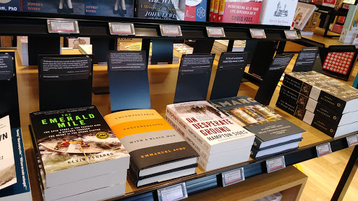 Book Store «Amazon Books», reviews and photos, 4545 La Jolla Village Dr, San Diego, CA 92122, USA