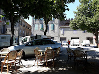 Atmosphère du Restaurant Le Commerce à Agde - n°11