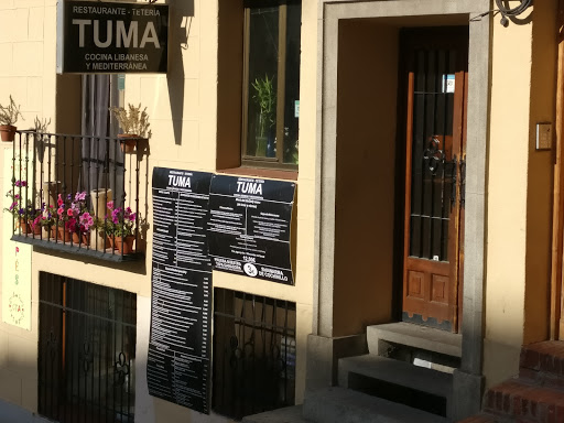 Información y opiniones sobre Restaurante tetería Tuma de Segovia
