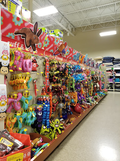 Pet Supply Store «PetSmart», reviews and photos, 2818 S Louise Ave, Sioux Falls, SD 57106, USA