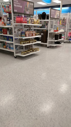 Clothing Store «Ross Dress for Less», reviews and photos, 6327 Stewart Rd, Galveston, TX 77551, USA