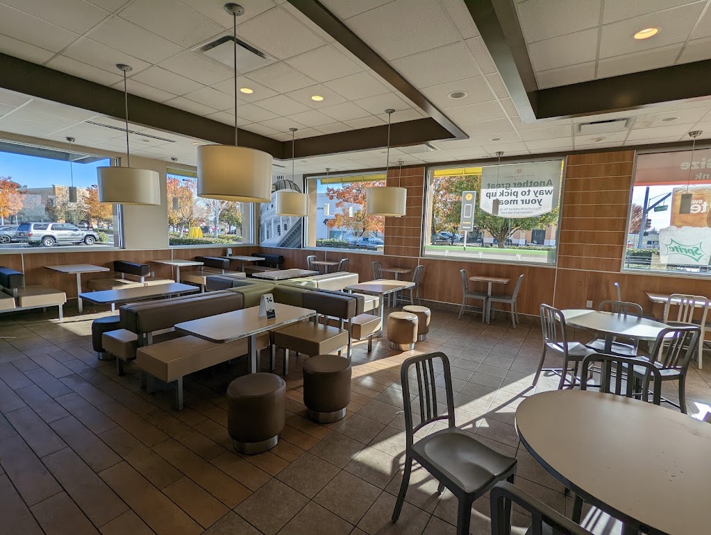 McDonald's 95691