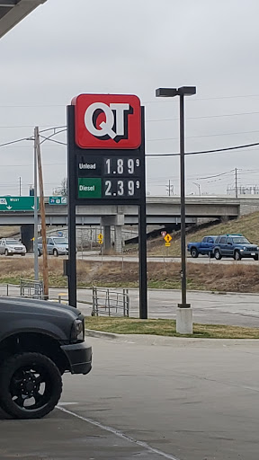 Gas Station «QuikTrip», reviews and photos, 6015 E 147th St, Grandview, MO 64030, USA