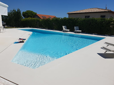 POOL RIVIERA à Mouans-Sartoux