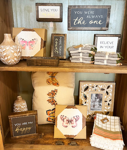 Gift Shop «The Woods Gifts - Maple Grove», reviews and photos, 15825 95th Ave N, Maple Grove, MN 55369, USA