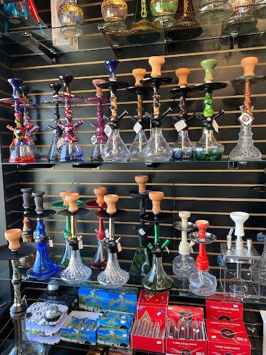 Tobacco Shop «Roupik Smoke Shop», reviews and photos, 725 S Glendale Ave, Glendale, CA 91205, USA