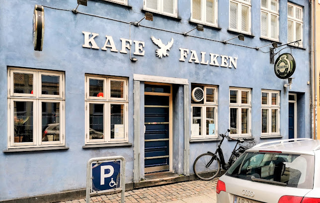 Kafe Falken