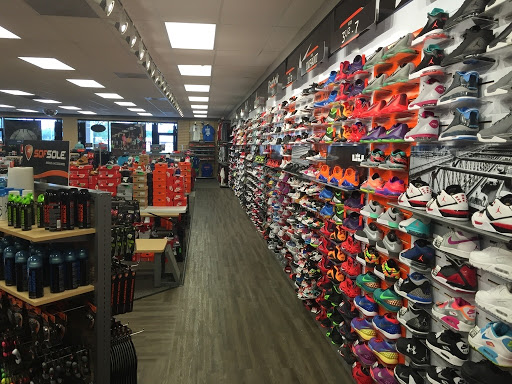 Shoe Store «Hibbett Sports», reviews and photos, 3 W 9 Mile Rd #11, Pensacola, FL 32534, USA