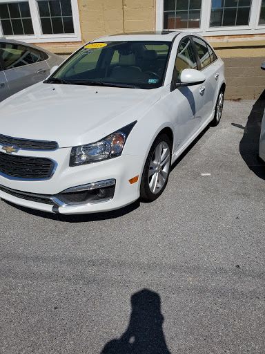 Car Dealer «Smoots Auto Center», reviews and photos, 727 N Royal Ave, Front Royal, VA 22630, USA