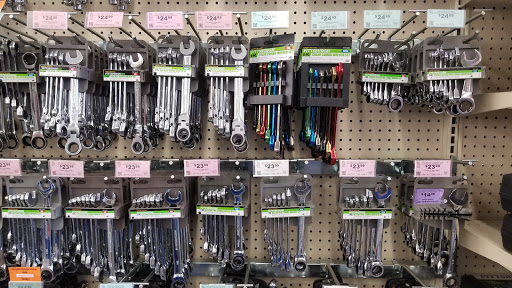 Hardware Store «Harbor Freight Tools», reviews and photos, 1291 N Hacienda Blvd, La Puente, CA 91744, USA