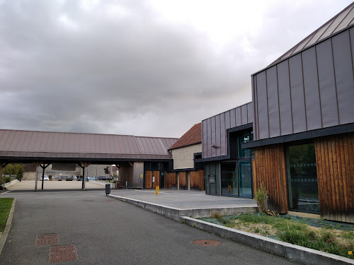 Centre culturel Espace culturel et associatif Guy Jean-Baptiste Target Les Molières