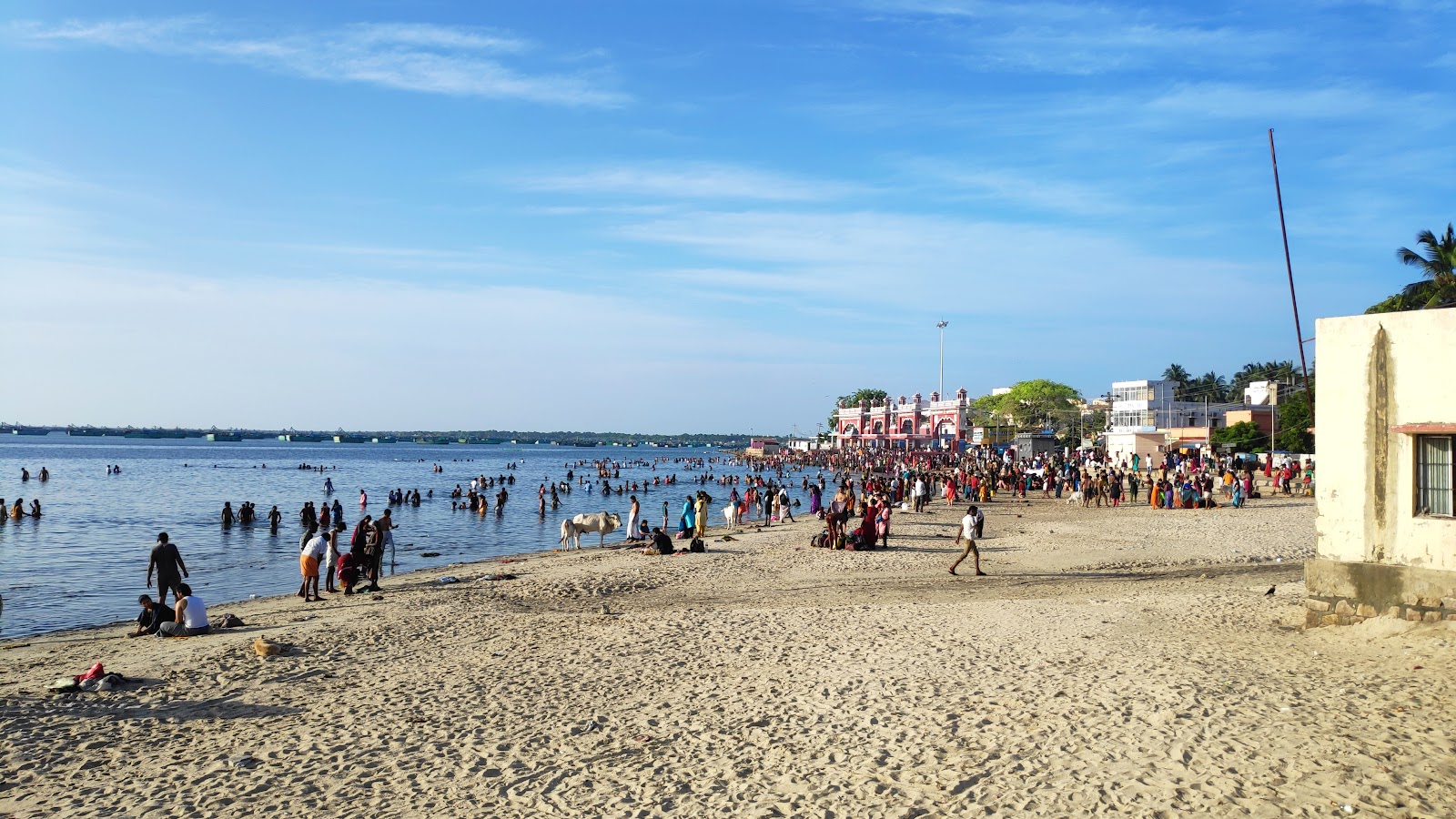 Foto von Rameshwaram Sea Shore Beach mit heller sand Oberfläche