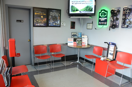 Auto Repair Shop «Tech-Tune Inc. Auto Service Center», reviews and photos, 1486 Campbell Ln, Bowling Green, KY 42104, USA