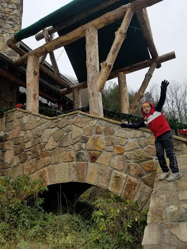 Outdoor Sports Store «Nantahala Outdoor Center Gatlinburg», reviews and photos, 1138 Parkway, Gatlinburg, TN 37738, USA