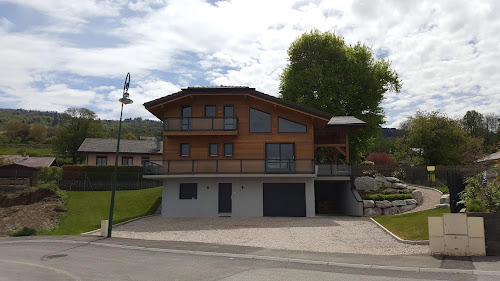 Les Chalets Dutruel Sas à Bernex