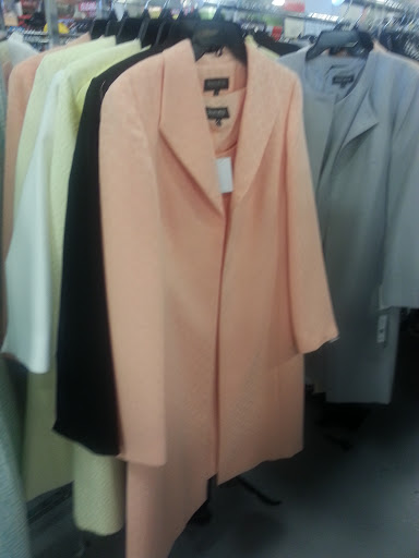 Clothing Store «K&G Fashion Superstore», reviews and photos, 18000 Vernier Rd, Harper Woods, MI 48225, USA