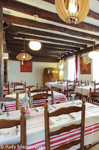 Atmosphère du Restaurant Auberge Briseteia à Saint-Just-Ibarre - n°10