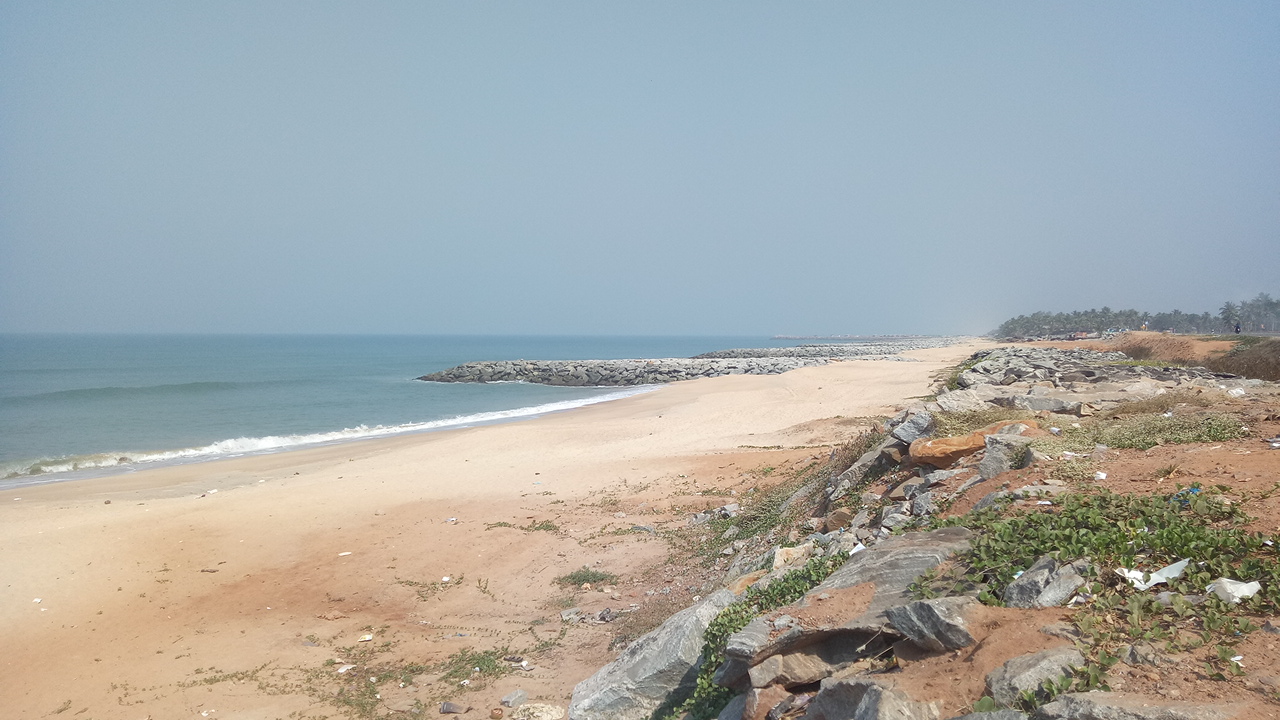 Fotografija Maravanthe beach z dolga ravna obala