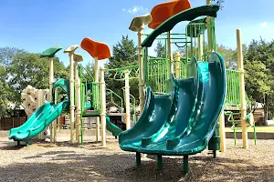Coomer Park image