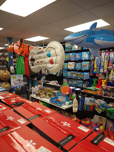 Hardware Store «Crown Ace Hardware», reviews and photos, 3107 East Coast Hwy, Corona Del Mar, CA 92625, USA