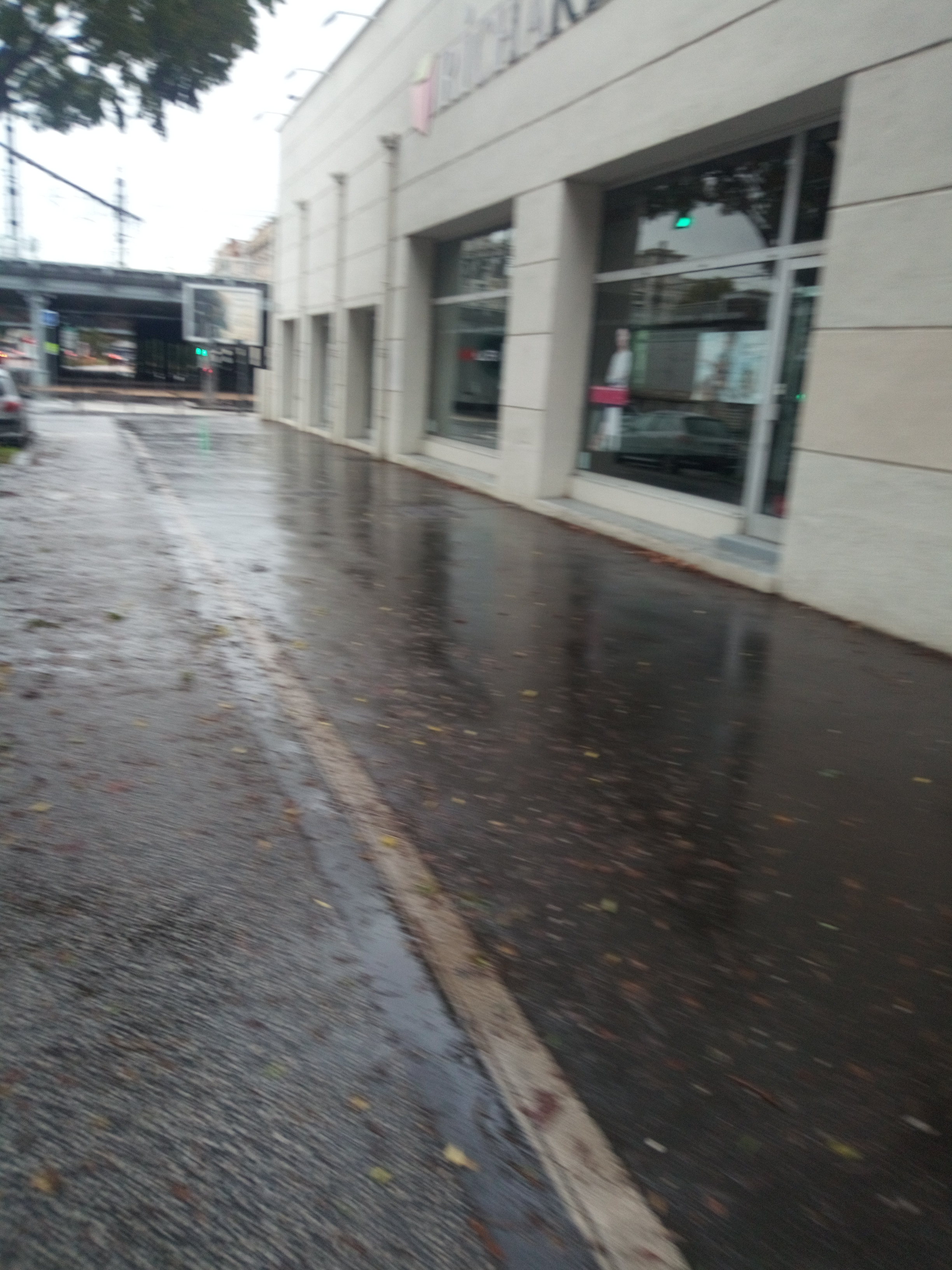 Photo n° 3 de l'avis de Toyese.Y fait le 02/11/2019 à 13:17