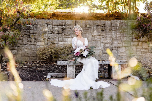 Bridal Shop «Viero Bridal», reviews and photos, 2236 W Chicago Ave, Chicago, IL 60622, USA