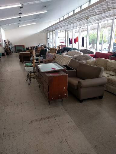 Thrift Store «Amvets», reviews and photos