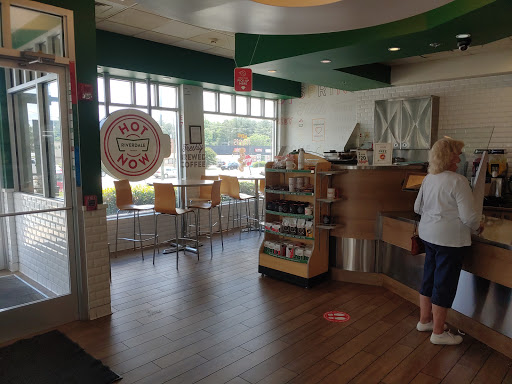 Donut Shop «Krispy Kreme», reviews and photos, 6689 GA-85, Riverdale, GA 30274, USA