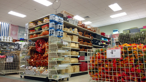 Home Goods Store «Christmas Tree Shops», reviews and photos, 916 Airport Center Rd, Allentown, PA 18109, USA