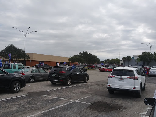 Shopping Mall «DeSoto Square Mall», reviews and photos, 303 301 Blvd W, Bradenton, FL 34205, USA