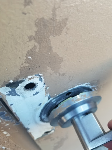 Locksmith «H & H Locksmith», reviews and photos, 3 Simons Ln, Durham, NH 03824, USA