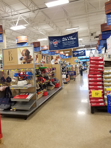 Pet Supply Store «PetSmart», reviews and photos, 6622 Charlotte Pike Suite 108, Nashville, TN 37209, USA