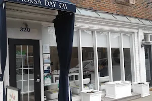 Moksa day spa image