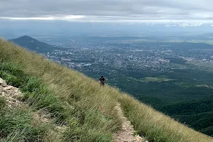 The top of the mountain Beshtau image