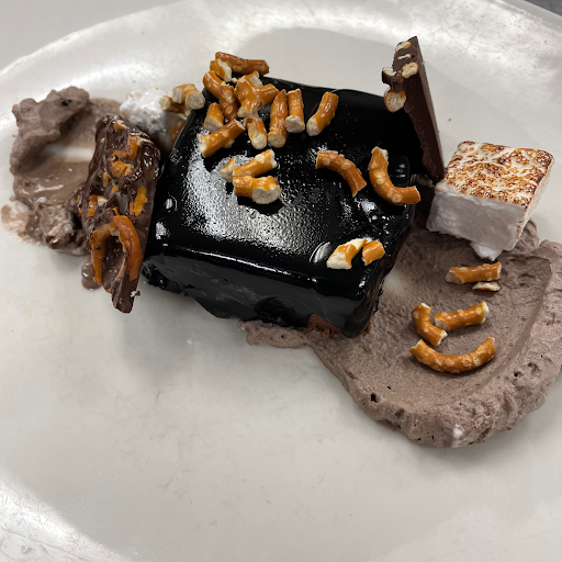 Bar «Meridian Restaurant & Bar», reviews and photos, 5694 N Meridian St, Indianapolis, IN 46208, USA