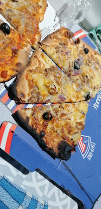 Plats et boissons du Pizzeria Le Kiosque à Pizzas à Couilly-Pont-aux-Dames - n°10