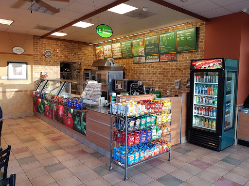 Restaurant «SUBWAY®Restaurants», reviews and photos, 5728 E Lake Sammamish Pkwy SE #101, Issaquah, WA 98029, USA