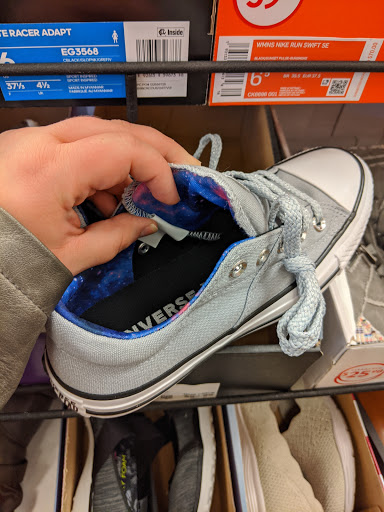 Shoe Store «Famous Footwear», reviews and photos, 1290 E Ireland Rd, South Bend, IN 46614, USA