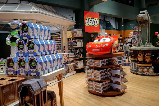 Toy Store «Disney Store», reviews and photos, 1540 Broadway, New York, NY 10036, USA